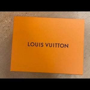 LV Package Box